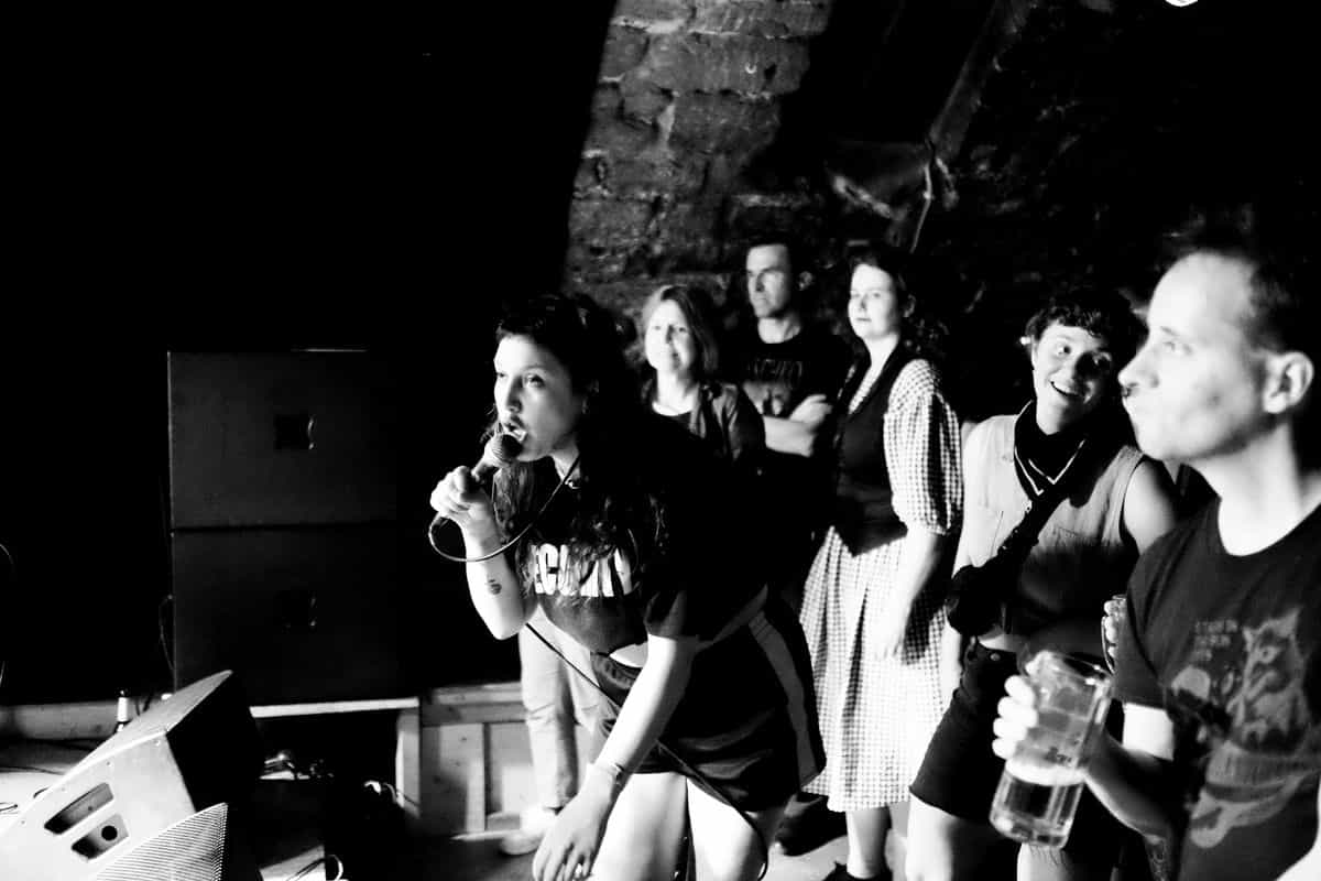 Merci beaucoup La Sécurité et Wave Punx